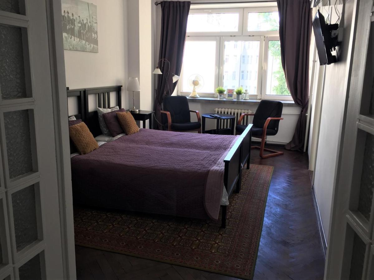 ורשה Fiesta Apartament מראה חיצוני תמונה