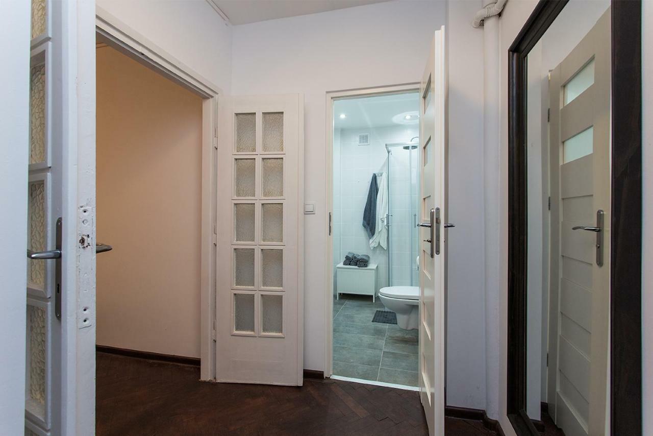 ורשה Fiesta Apartament מראה חיצוני תמונה